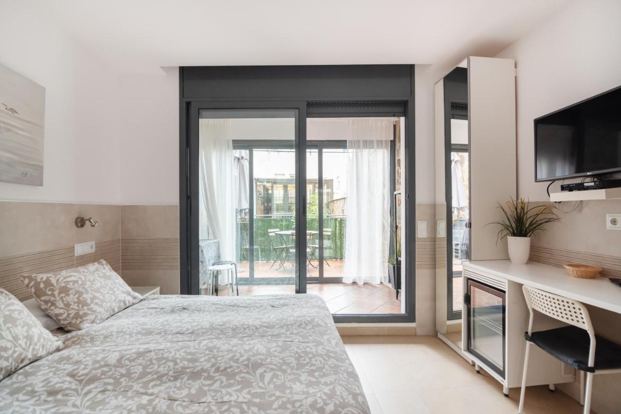 ברצלונה Hostal House מראה חיצוני תמונה