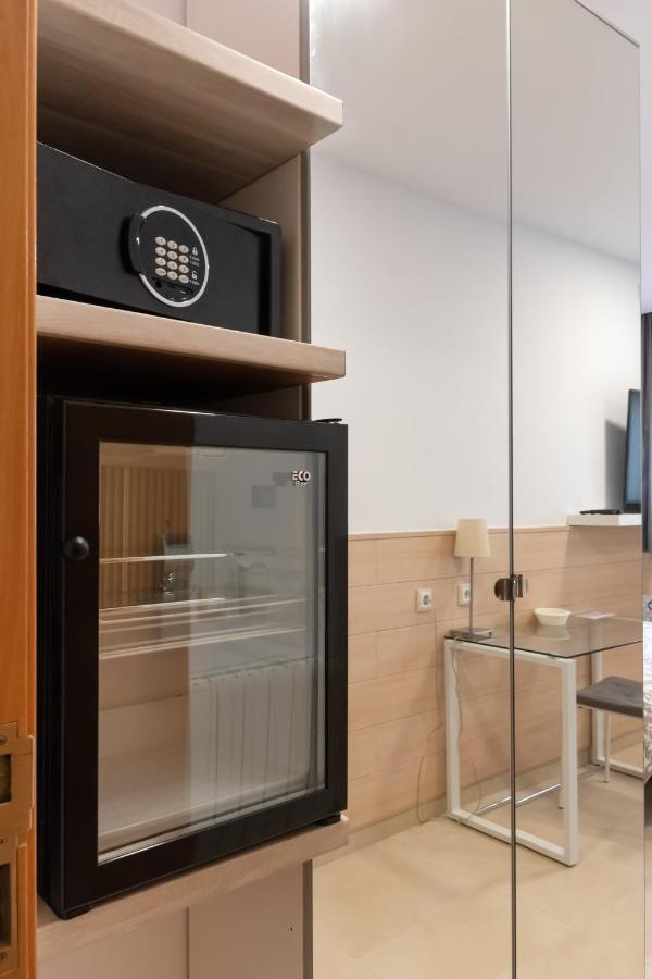 ברצלונה Hostal House מראה חיצוני תמונה