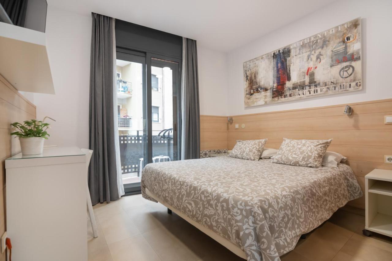 ברצלונה Hostal House מראה חיצוני תמונה