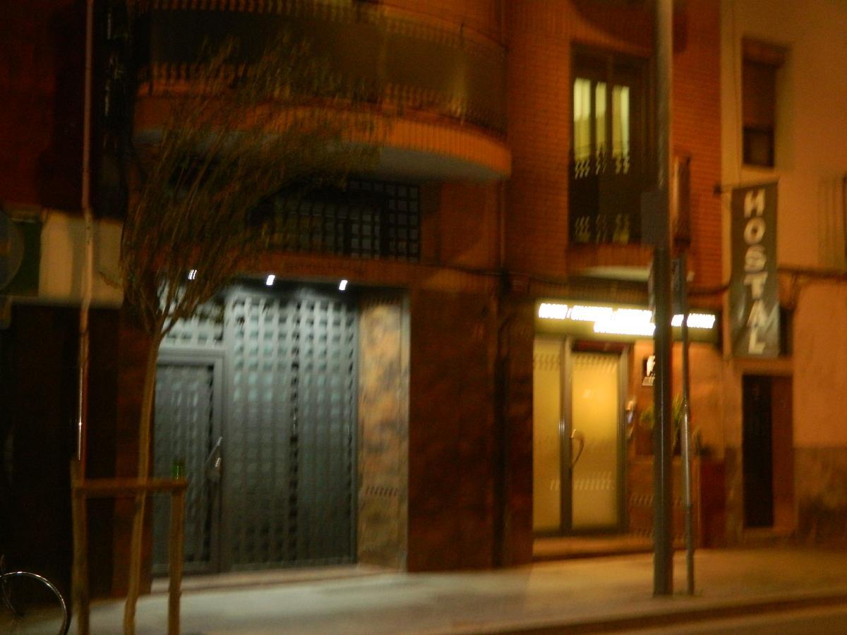 ברצלונה Hostal House מראה חיצוני תמונה