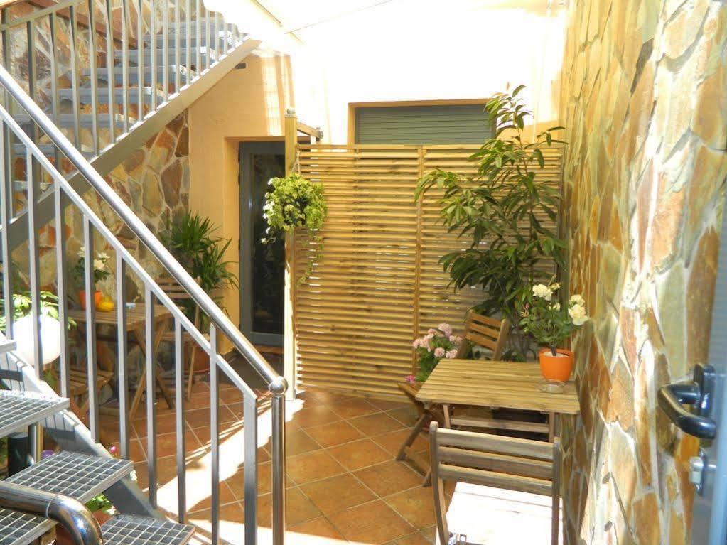 ברצלונה Hostal House מראה חיצוני תמונה